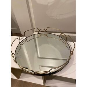 Elegant Gold Metal & Mirrored Round Serving Tray – 16.5"